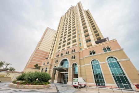 Regency Viva Bahriya Tower 26